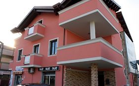 Bed&Breakfast La Perla Rosa